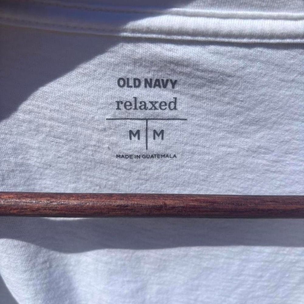 Mascara and coffee women's T-Shirt Old Navy Relaxed Tee Size Medium - Picture 4 of 6